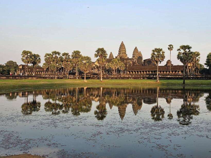 1-Day Angkor Wat Private Tour with Spanish Tour Guide. - 8:30 AM at Angkor Wat, the great first impression