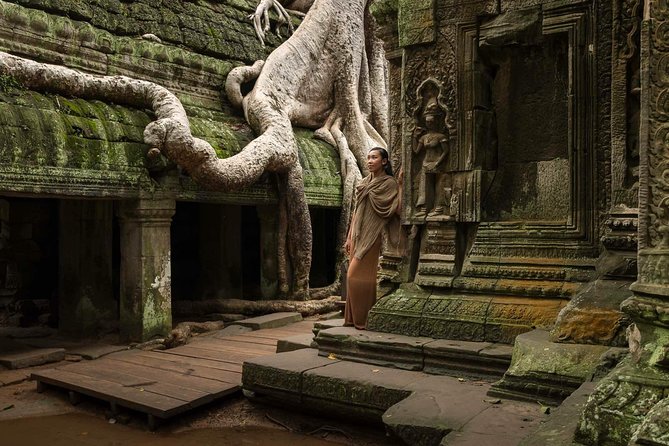 1 Day Discover Angkor Wat Sunrise Private Tour - Ta Prohm and the power of the jungle setting