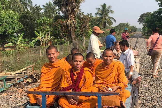 1 day special Tour: Angkor Wat,Bayon,Ta Prohm, Bantey srei and Beng Mealea - Ta Prohm: the jungle temple made famous by film