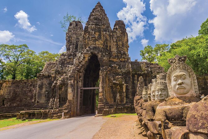 13 Days Private Tour to Cambodia, Angkor Wat and Vietnam - Saigon, war history, and the Mekong Delta