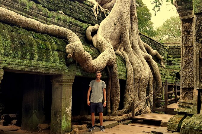 1day private tour to all majestic Temples in Angkor and Sunset - The price, group size, and what you still pay