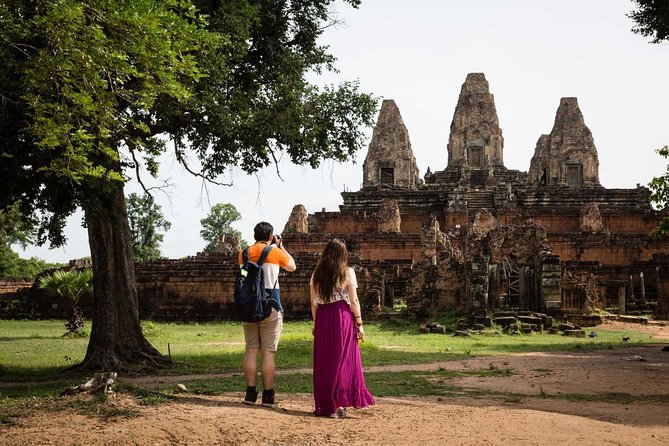 2-Day : Angkor Sunrise, Kompong Phluk Sunset & Banteay Srei Tour - Bayon and Angkor Thom bring the stone faces close