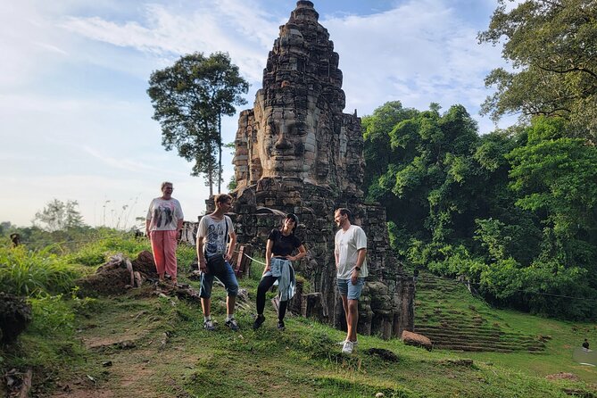 2 Day Angkor Wat Kulen Mountain Beng Mealea Floating Village Tour - Why this two-day route works