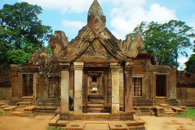 2-Day Angkor Wat Tour - Tonle Sap and Kampong Phluk at sunset