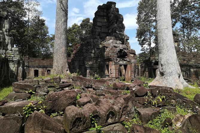 2 Days Angkor Wat Tranquility Tour - What your guide and transport add