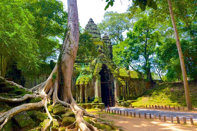 2 Days Exclusive Temple Highlights with Sunset and Sunrise Tour - Angkor Thom closes the tour on a grand scale