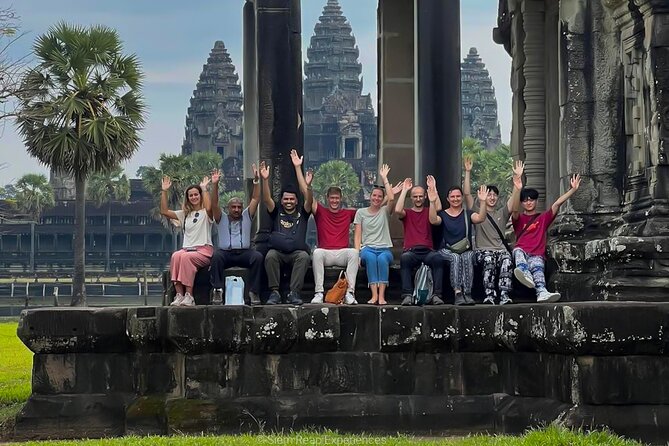 2 Days Guided Historical Tour in Angkor - Day one: sunrise, royal faces, and Ta Prohm