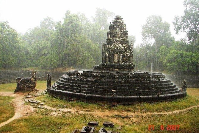 2days Explore Angkor wat Small Tour & Big Tour + Banteay Srei (Private tour) - Should you book it?
