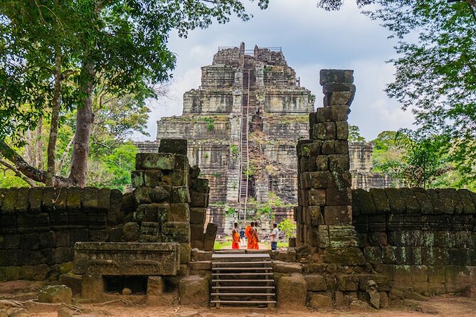 3-Day Adventure in Siem Reap: Discover the Heart Of Cambodia - Day two: Banteay Srei and local life