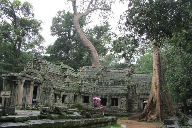 3-Day Angkor, Lake-side Village & Roluos Temples Tour - Three days that connect Angkor, water, and early Khmer temples