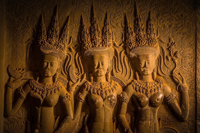 3-Day Angkor Wat & All Interesting Major Temples & Kulen Mount Waterfall - Day 3: Sunrise, royal foundations, and the Roluos group
