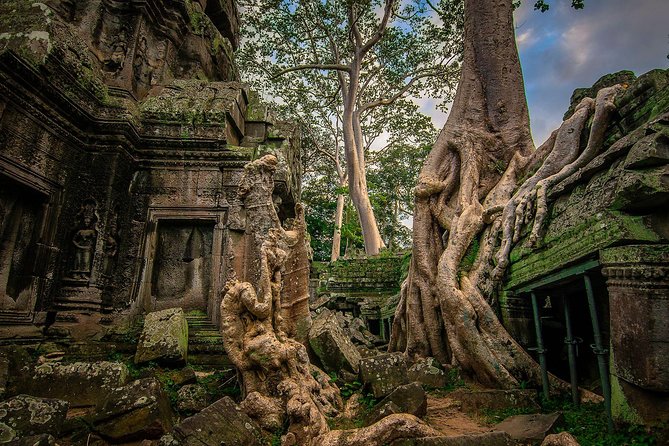 3-Day Angkor Wat & All Interesting Major Temples & Kulen Mount Waterfall - Artisans Angkor and the Old Market