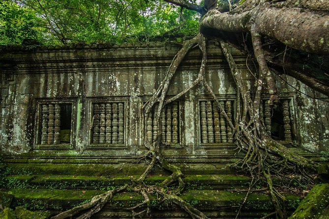 3-Day Angkor Wat with All Interesting Major Temples, Banteay Srei & Beng Mealea - Day three: Beng Mealea and the Roulous temples