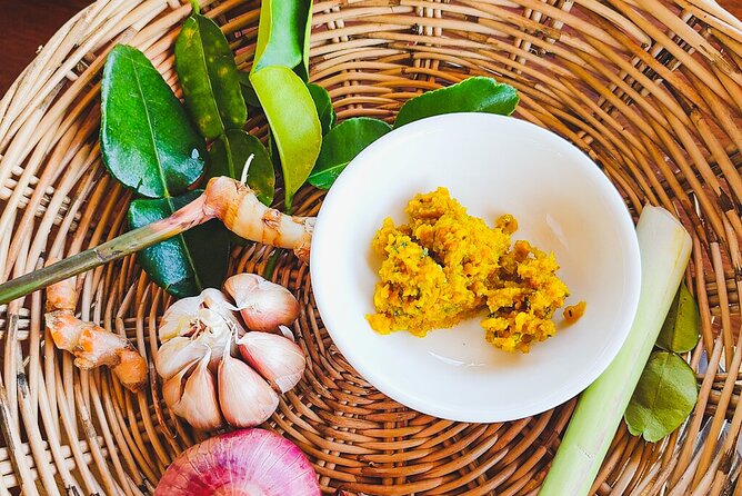 3-Hour Siem Reap Guided Cooking Class and Market with Pick up - Timing, transport, and small practical details