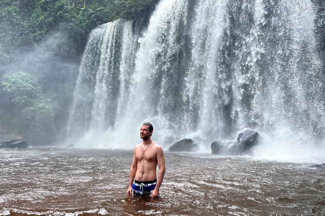 4-Day Excursion of Angkor, Koh Ker, Beng Mealea, Tonle Sap and Waterfalls - Day 2: Angkor Thom, Bayon, and Phnom Bakheng