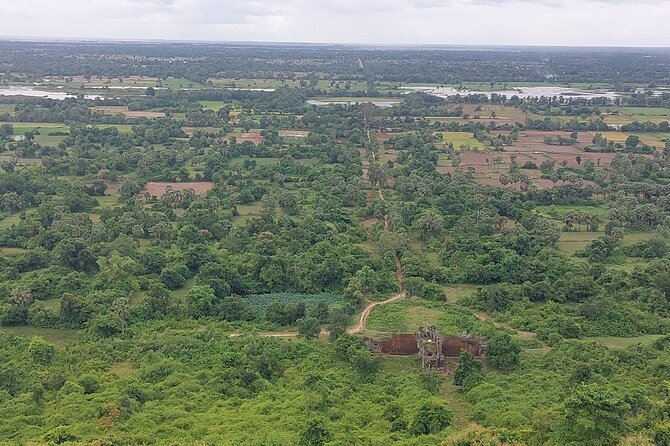 A Day Trip To Phnom Chisor - Tonle Batti From Phnom Penh - Dok Por Village and the Rural Road