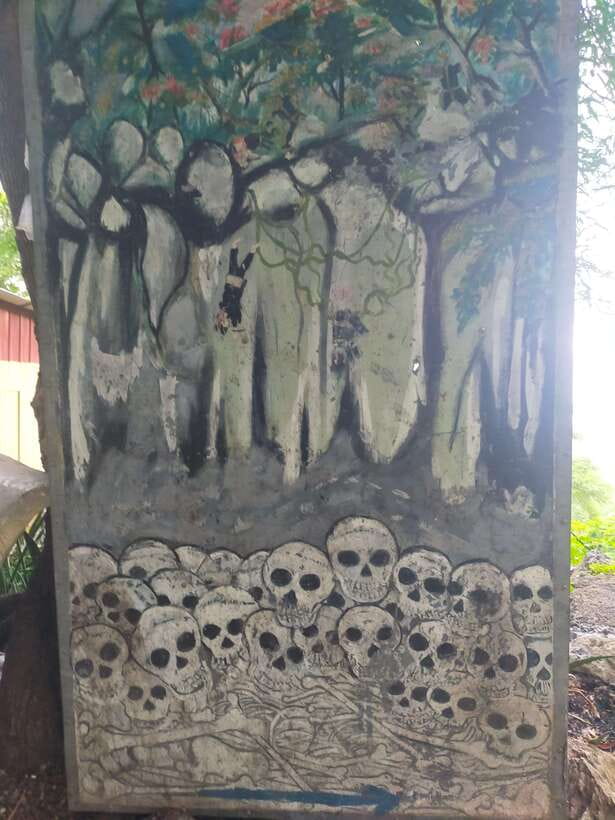 A Day TukTuk Handicrafts Bambootrain Killing&BatCaves,Sunset - Who should book this tour?