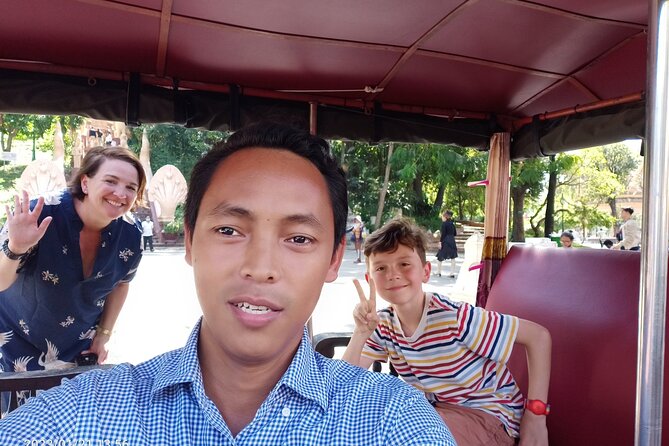A Full Day Tour for Royal Palace, S21, Killing Fields & More - Wat Phnom starts with the city’s name