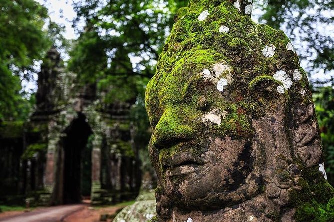Angkor 2-Day Sunset & Sunrise Small-Group Tour - Angkor Thom and the South Gate