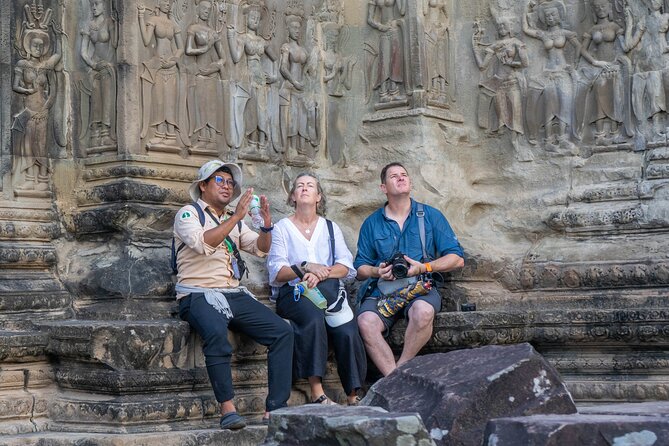 Angkor Adventure Vespa Tour / Tuk Tuk or Car - The ride back passes villages and rice paddies
