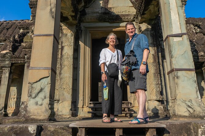 Angkor Adventure Vespa Tour / Tuk Tuk or Car - Who should choose this Angkor tour