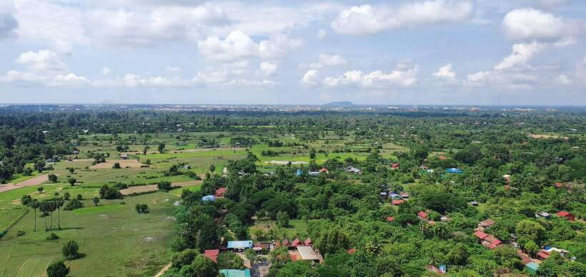 Angkor Balloon Sunrise or Sunset ride and Pick up/Drop off - Price and value at $43 per person