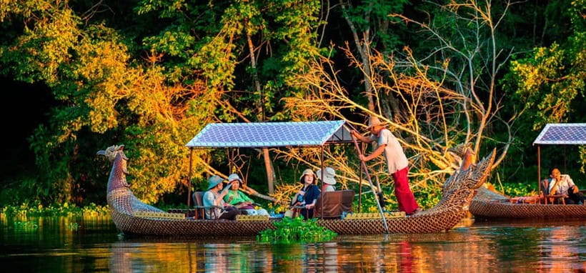 Angkor Bike tour & Gondola Sunset Boat - Guide service and the personal touch