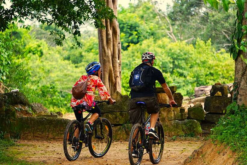 Angkor Jungle Biking Adventure Private Cycling Tour - Ta Nei, the quietest temple stop