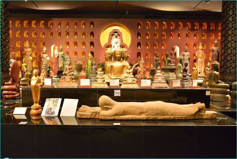 Angkor National Museum Ticket with Tuk-Tuk Pick-Up - The Gallery of 1,000 Buddha Statues