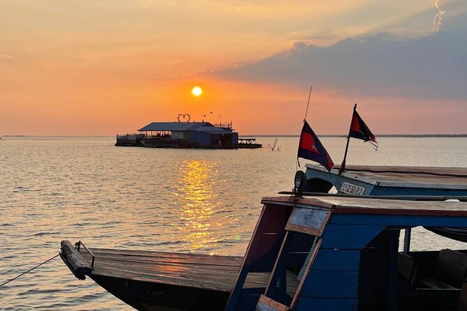 Angkor Sunrise & Floating Village Sunset Full-Day Siem Reap Tour - Kompong Phluk shows life above Tonle Sap