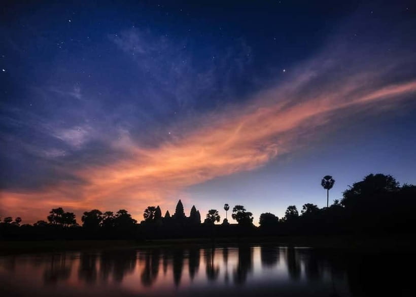 Angkor Sunrise or Sunset Tour (includes breakfast or lunch) - Breakfast at Srah Srang, the Royal Bath