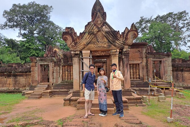 Angkor Temple Sunrise Half Day Tour - The guide can make the difference