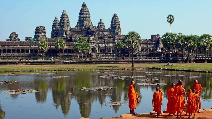 Angkor Wat: 2-Day Sunrise and Floating Village Tour - Key points to know before booking