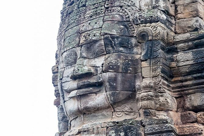 Angkor Wat 2 Days and a Half Temples & Tonle Sap-Small Group Tour - Guide, vehicle, and group size