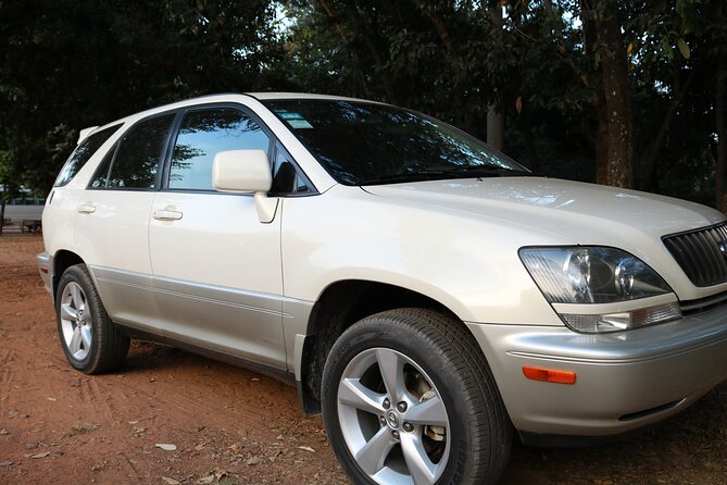 Angkor Wat and Small Circuit Temples by Private Transport - Driver service and guide choices