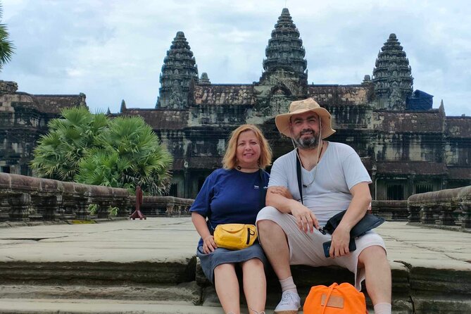 Angkor Wat full Day 'Small Group with sunset & Tour Guide - Angkor Thom and the South Gate