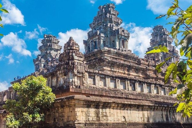 Angkor Wat Full-Day Sunrise & Sunset Private Tour All Interesting Major Temples - Angkor Thom’s Victory Gate and Bayon faces