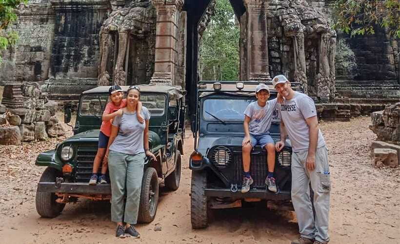 Angkor Wat: Guided Jeep Tour Inclusive lunch at local house - Lunch at a local house