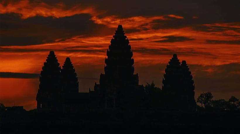 Angkor Wat Guided Sunrise Tour - A 4:45am start for Angkor Wat sunrise
