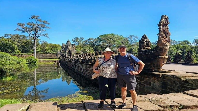 Angkor Wat Guided Sunrise Tour - A guide-led look at Khmer art and religion