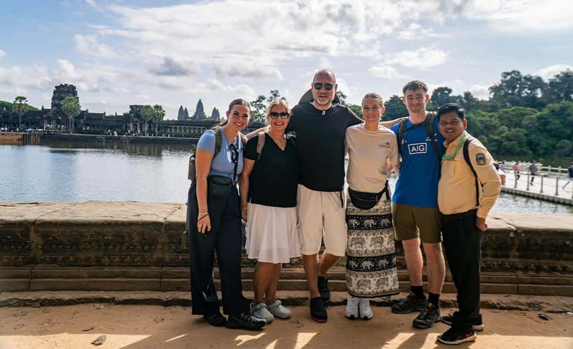 Angkor Wat: Guided Vespa Tour / Tuk Tuk or Car - How the price compares with the experience