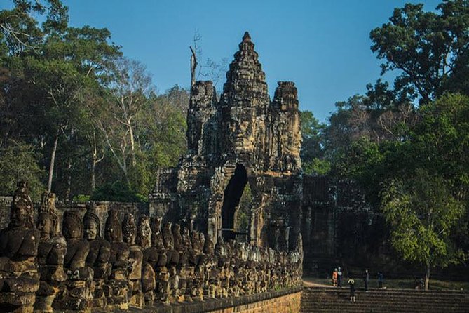 Angkor Wat highlight Tour From Sunrise -Small Group - Booking, weather, and cancellation details