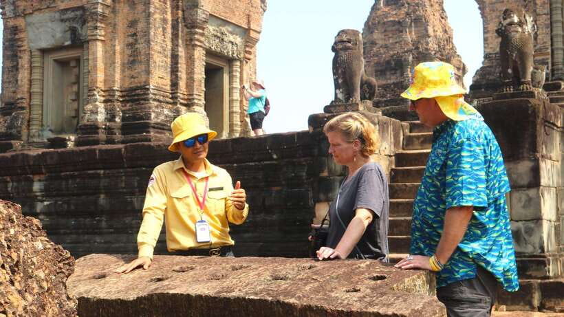 Angkor Wat: Highlights and Sunrise with Spanish Guide - Why this sunrise tour works