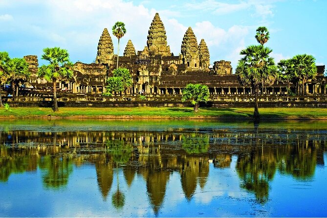 Angkor Wat one Day Private Tour for All Highlight Angkor Temples - Angkor Thom reveals the royal city beyond Bayon