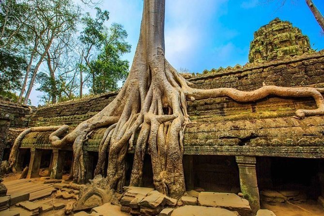 Angkor Wat one Day Private Tour for All Highlight Angkor Temples - Phnom Bakheng finishes the route with a broad view