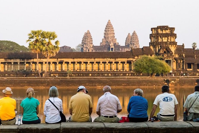 Angkor Wat Private Tour with English Speaking Driver, NO guide - Leaving Siem Reap by tuk-tuk or minivan