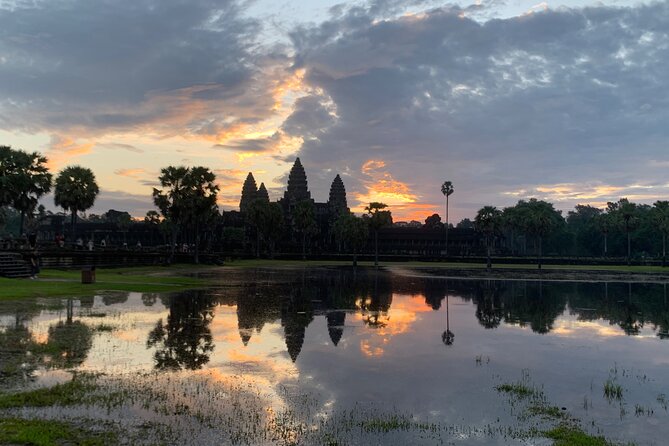 Angkor Wat Sunrise and Angkor Thom Sunset Tour - The hotel break is part of the value