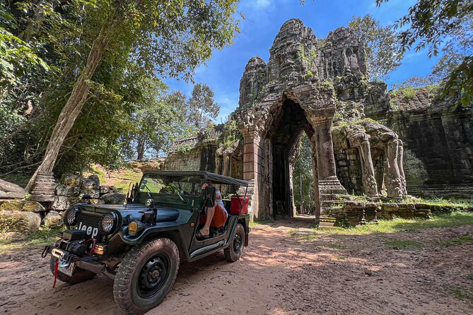 Angkor Wat Sunrise and Market Tour by Jeep - What the private jeep changes