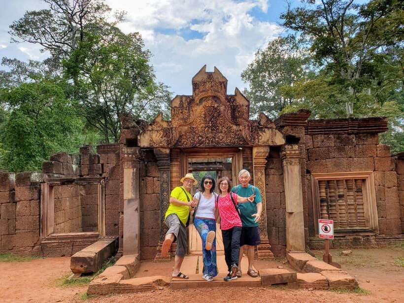 Angkor Wat Sunrise, Banteay Srei, Bayon & Ta Prohm Temple - Bayon and its two hundred stone smiles