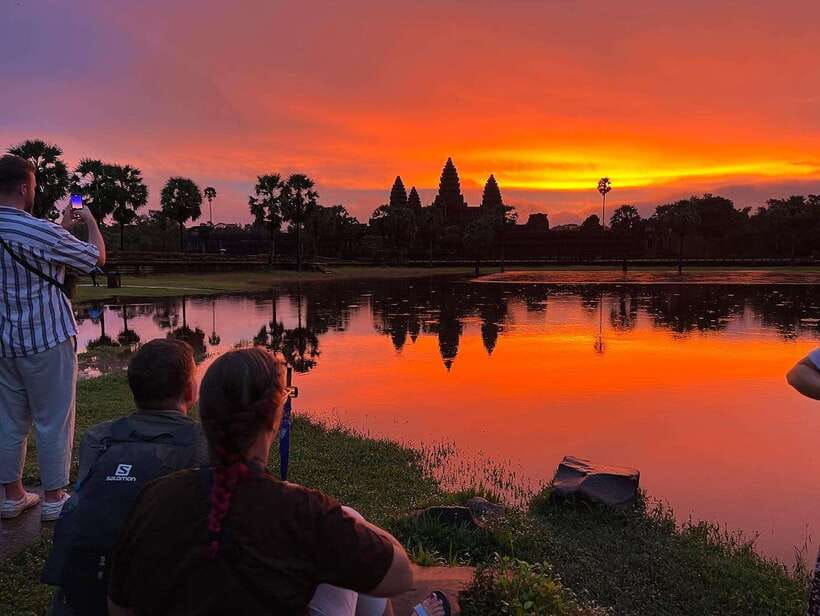 Angkor Wat Sunrise Bike Tour With Lunch Included - Why this bicycle tour works at Angkor